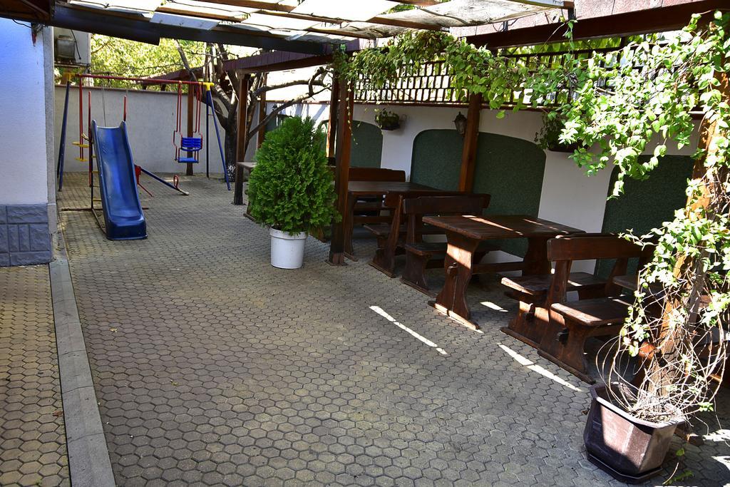 Vival Hotel